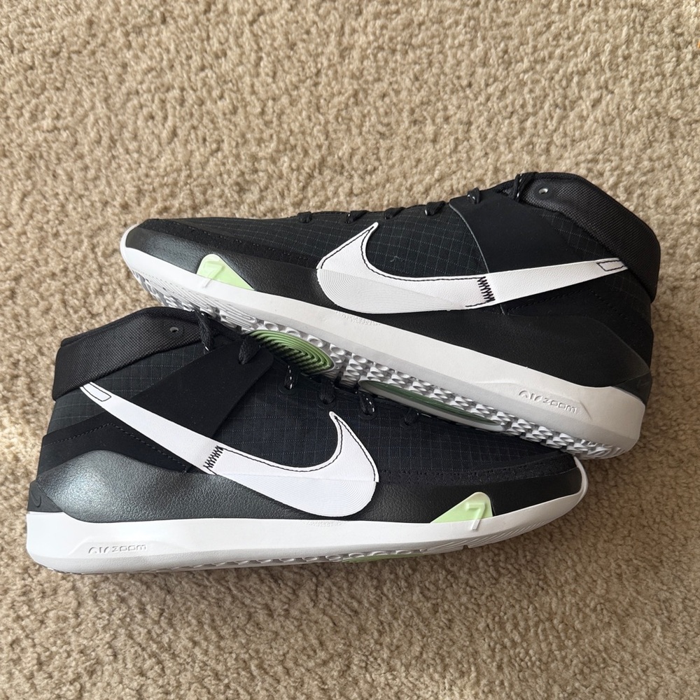 Kevin Durant No 7 basketball shoes.  Black and white